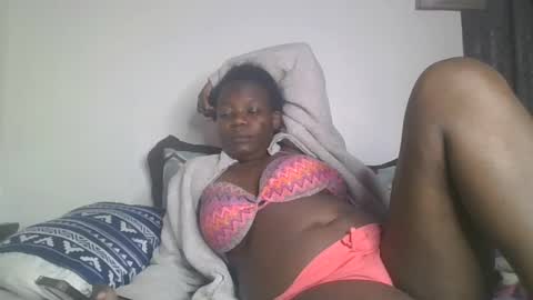 willyoubemine1 online show from 14, 1, 2025