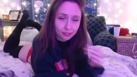 Eevie online show from 19, 12, 2024