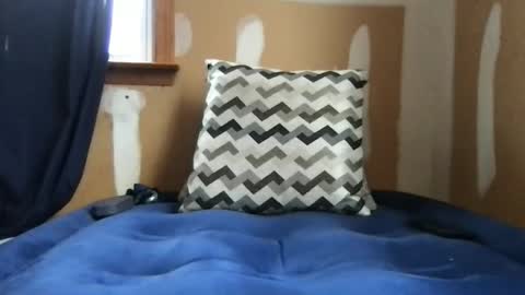 winky_right online show from 5, 1, 2026