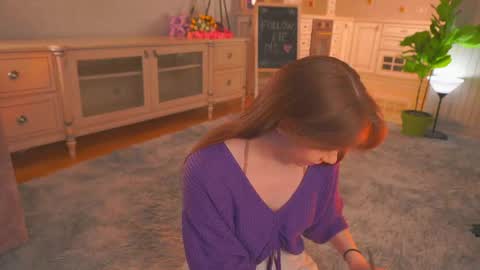 Snapshot of winnieriedesel chatting on 24, 4, 2026 Lillian online show from 24, 4, 2026