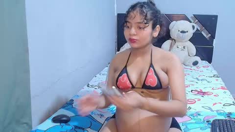  Winnifer Gonzalez  online show from 20, 10, 2025