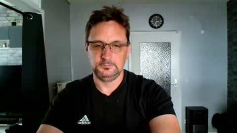 Snapshot of wirzwei8883 chatting on 29, 6, 2026 Dirty online show from 29, 6, 2026