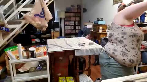 Wisteria online show from 18, 5, 2026