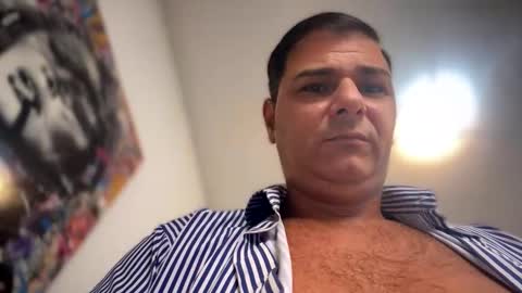 Witebull online show from 17, 4, 2026