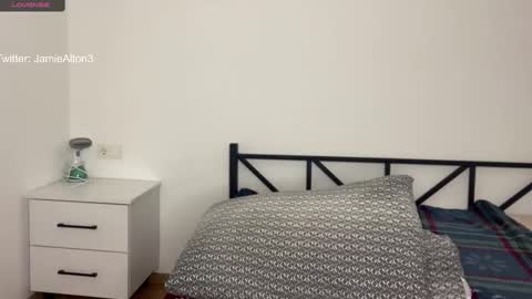 Wlademar online show from 10, 2, 2025