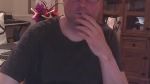 Snapshot of wobble444 chatting on 22, 6, 2026 wobble444 online show from 22, 6, 2026