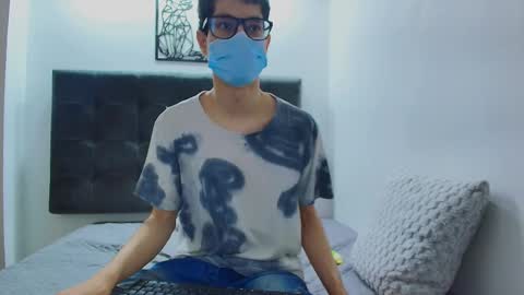  W O L F  online show from 11, 2, 2025