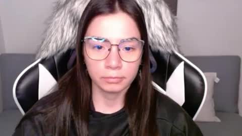 Alex online show from 5, 10, 2025