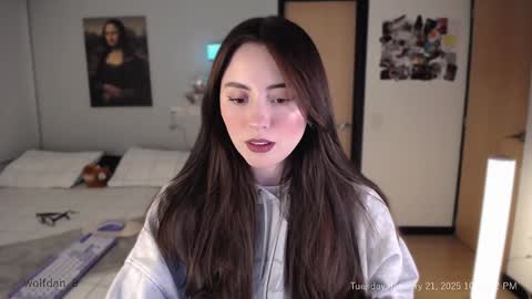   online show from 22, 1, 2025