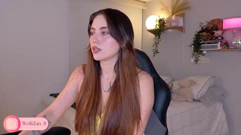   online show from 1, 10, 2025