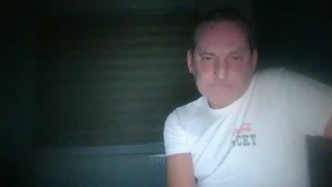 DrippinandCum... online show from 1, 1, 2025