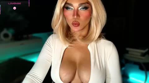 Julia online show from 8, 11, 2025