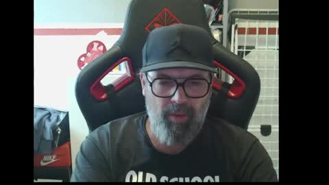 Snapshot of womenizzeer chatting on 3, 6, 2026 Adam online show from 3, 6, 2026