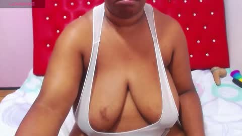 Snapshot of wonderfuldiana chatting on 9, 2, 2025   online show from 9, 2, 2025