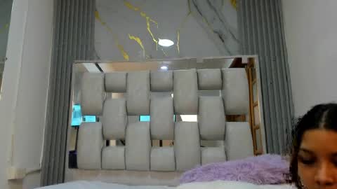 Snapshot of wonderkloe_ chatting on 3, 5, 2026 wonderkloe_ online show from 3, 5, 2026