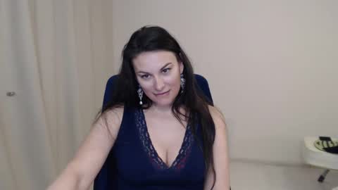 wonderr_woman online show from 12, 2, 2025
