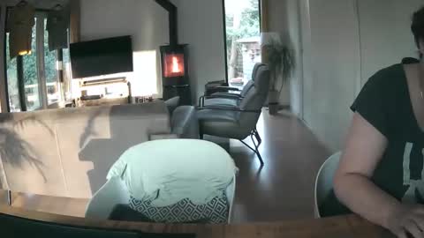 woodwurm and Snoeske online show from 15, 2, 2026