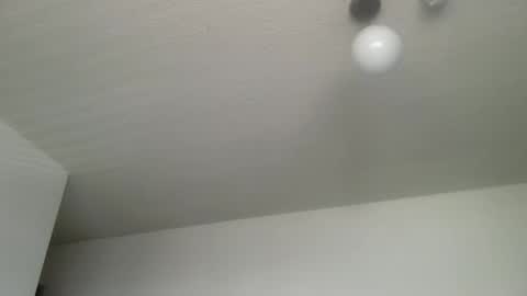 Snapshot of woof_wolf37 chatting on 27, 5, 2026 woof_wolf37 online show from 27, 5, 2026