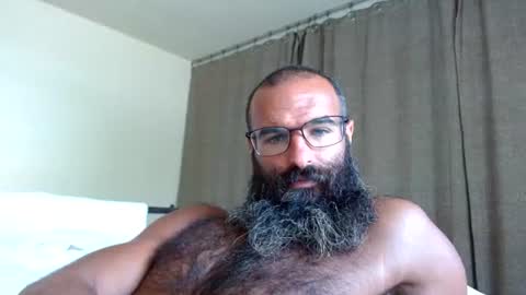 woof_wolf37 online show from 10, 7, 2026