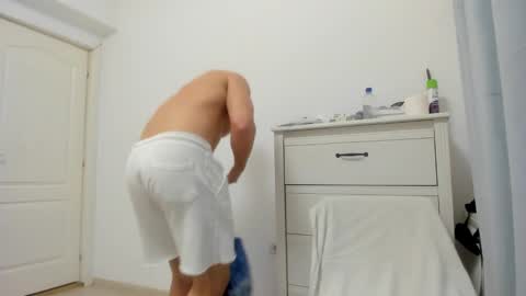 Wolfie online show from 19, 2, 2025