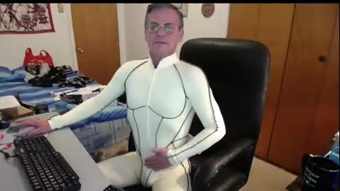 Large one  online show from 18, 1, 2026