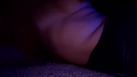 worshipherfeet online show from 11, 4, 2026