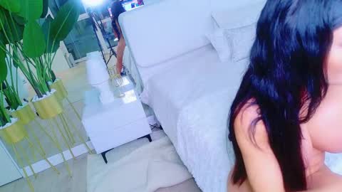 Snapshot of wow_eva_wow chatting on 8, 2, 2025 Eva online show from 8, 2, 2025