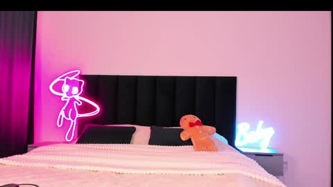 Emi online show from 30, 12, 2024