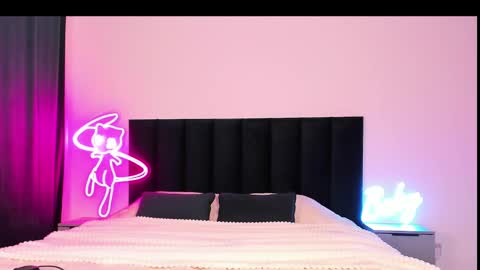 Emi online show from 4, 3, 2025