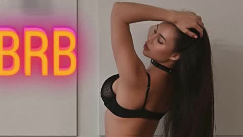 Emi online show from 26, 9, 2025