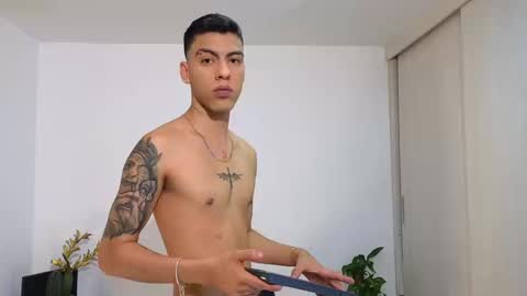 wyatt online show from 25, 9, 2025