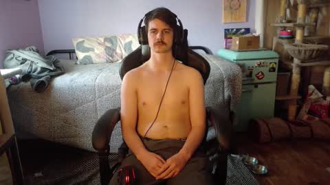 Wyatt online show from 18, 11, 2025