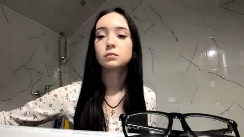 Snapshot of wynellmchorse chatting on 7, 4, 2026 Kate online show from 7, 4, 2026