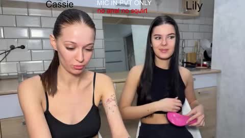 Snapshot of x_kai chatting on 7, 1, 2026 wiwi clap clap cat baby girl online show from 7, 1, 2026