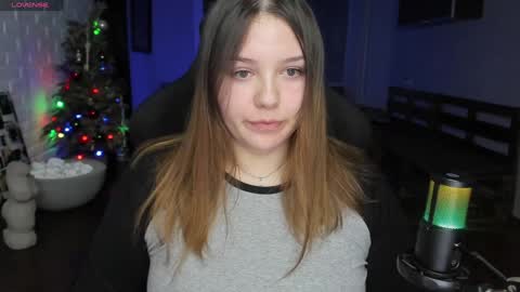 LOVE NERDS ONLY online show from 25, 1, 2025