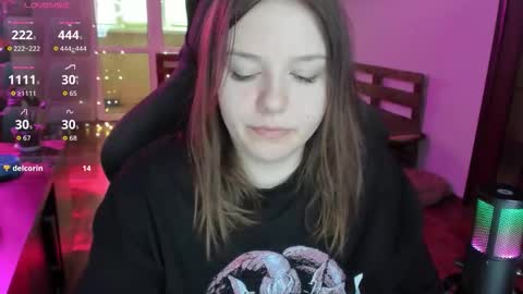 Snapshot of x_nirvana_x chatting on 23, 2, 2026 LOVE NERDS ONLY online show from 23, 2, 2026