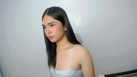 xairah_doux online show from 15, 5, 2026