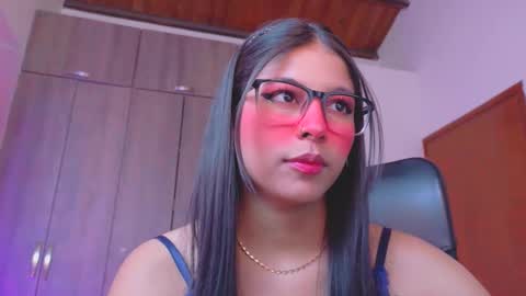 XALLYSONX online show from 6, 2, 2026