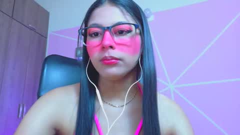 XALLYSONX online show from 22, 4, 2026