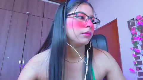 Snapshot of xallysonx_ chatting on 18, 7, 2026 XALLYSONX online show from 18, 7, 2026