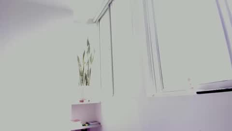 Xavier online show from 8, 9, 2025