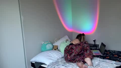  charlotte euphoria  online show from 9, 9, 2025