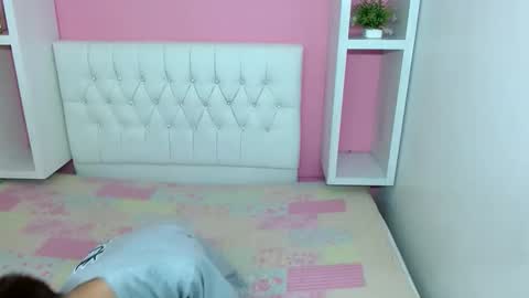 xcoupleplayxx online show from 17, 4, 2026