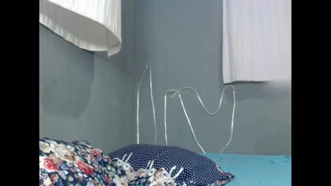 xcreamypussy online show from 4, 2, 2025