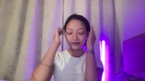 Snapshot of xcxccy19 chatting on 31, 10, 2025 Sachi Cy online show from 31, 10, 2025