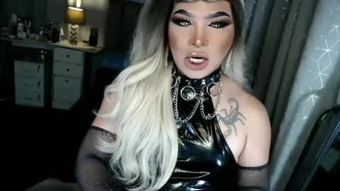 Zhavia online show from 9, 9, 2025