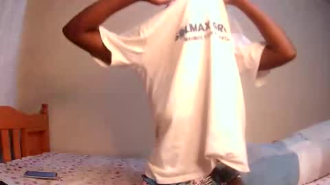 xeenah online show from 27, 10, 2025