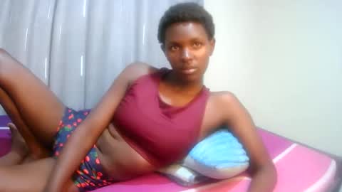 xeenah online show from 8, 11, 2025