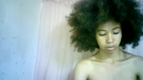 xenna610827 online show from 5, 2, 2025