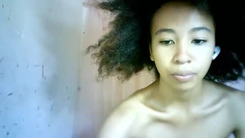 xenna610827 online show from 17, 2, 2025